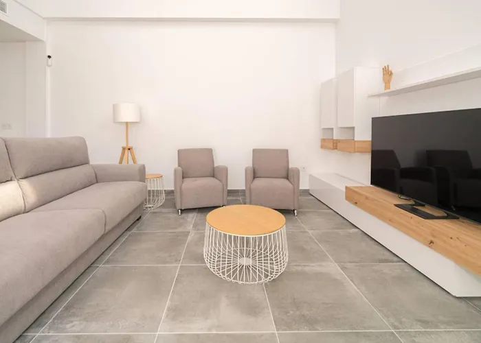 Hébergement de vacances Luxury Villa Gassin With Poool & Gym