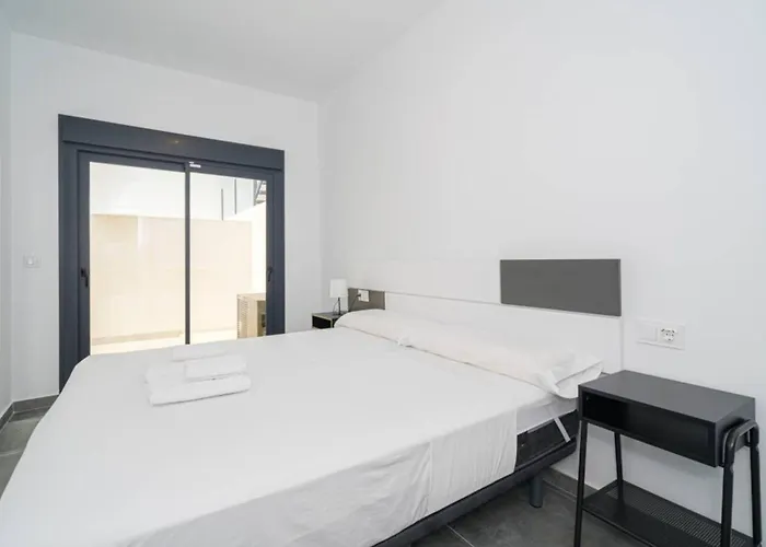 Luxury Villa Gassin With Poool & Gym Hébergement de vacances Saint-Tropez