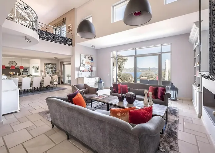 Prázdninový dům Luxury Gassin With Pool & Jacuzzzi *