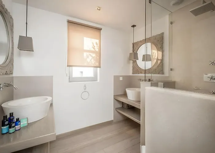 Luxury Gassin With Pool & Jacuzzzi *